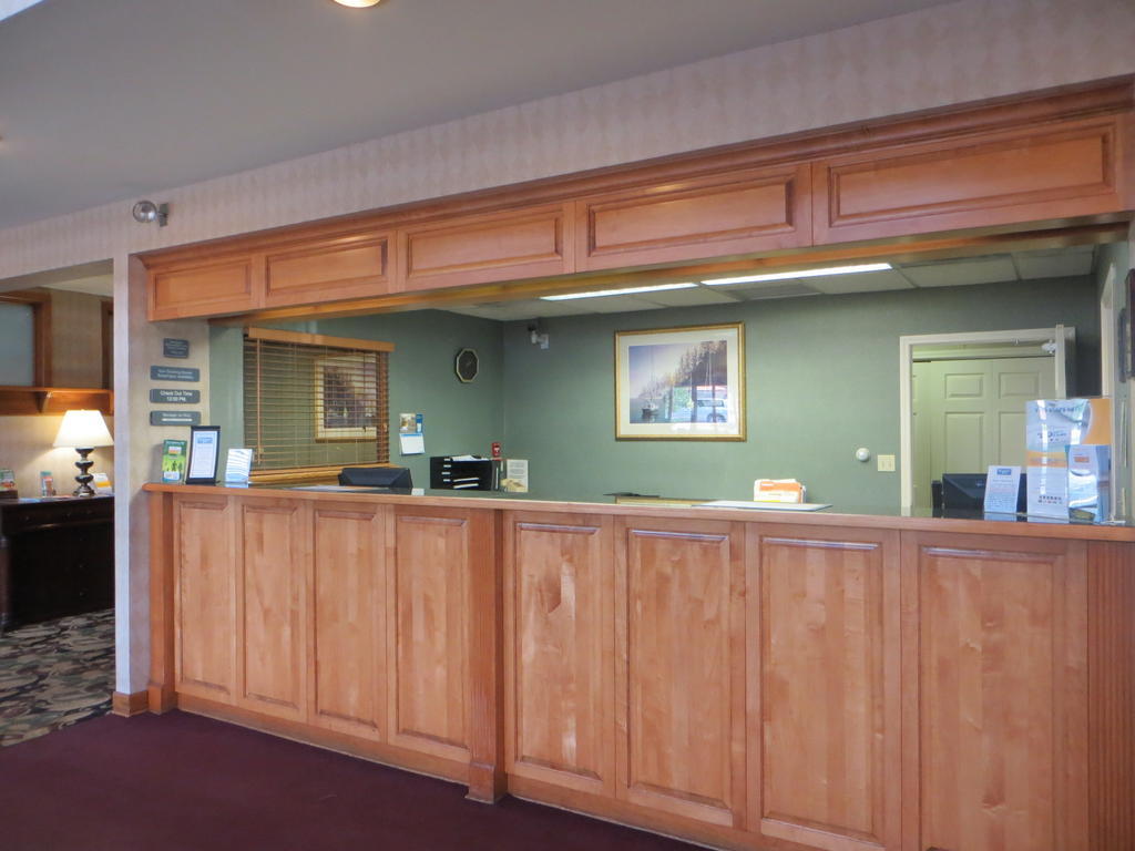 Rodeway Inn Скокі Екстер'єр фото